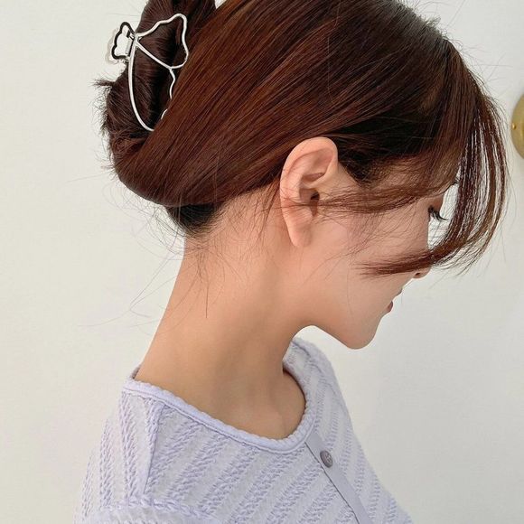 7/$35 Silver Color Butterfly Hair Claw Clip - Picture 3 of 8